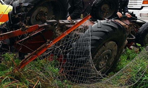 Θανάσιμος τραυματισμός αγρότη από ανατροπή τρακτέρ στο Λυγουριό