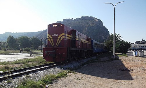 Οι Άγγλοι ονειρεύονται και φέτος εκδρομές με τρένο στο Ναύπλιο