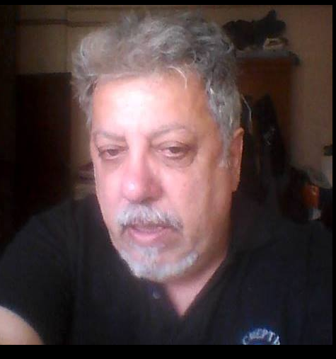 Άκης Ντάνος