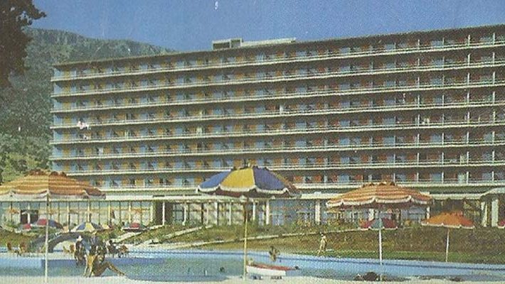 Σαλαντί ξενοδοχείο Γυμνιστών