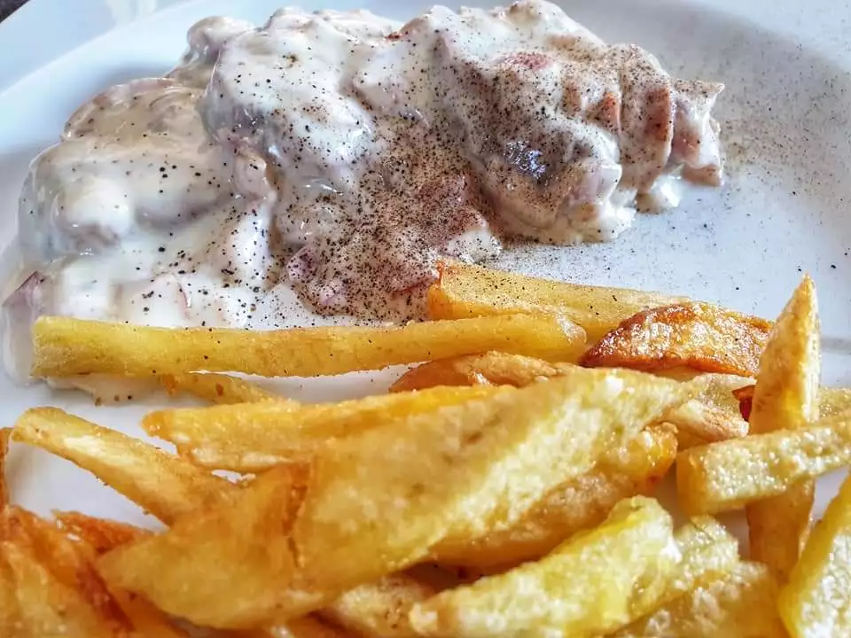 Ψαρονέφρι με Κρέμα Γάλακτος και Ουϊσκι - Tenderloin with Cream and Whiskey