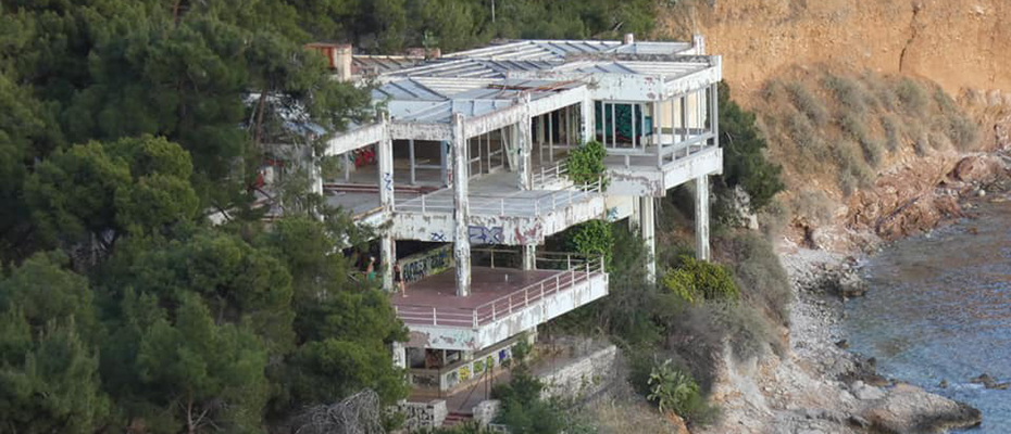 Ναύπλιο: Σε δημοπρασία ότι έχει απομείνει από ερειπωμένο κτήριο στην Αρβανιτιά