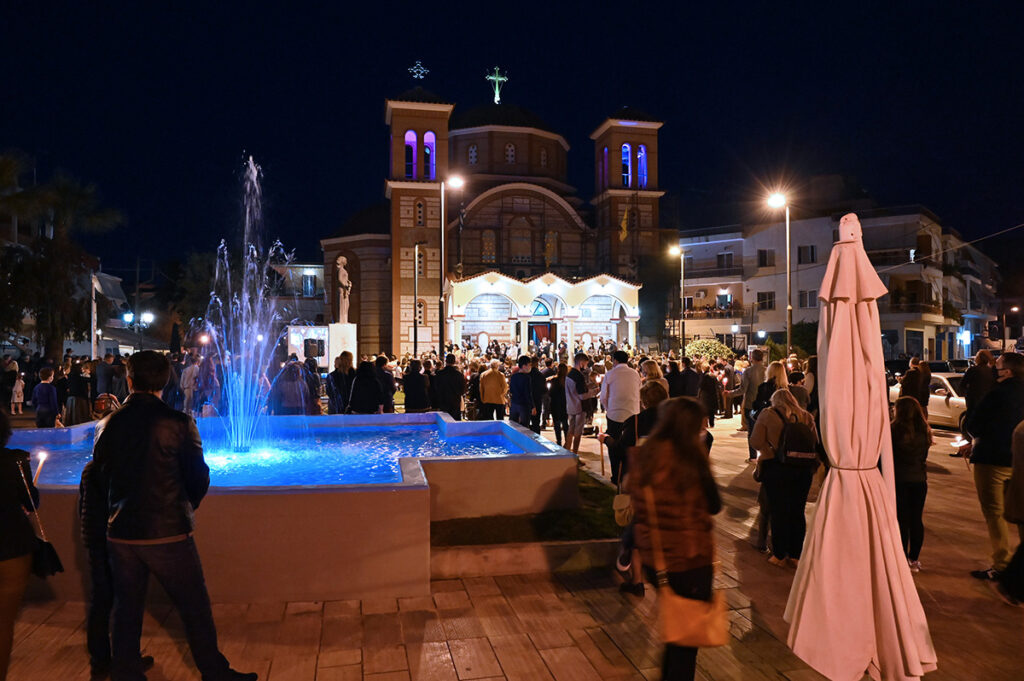 Μεγάλη Παρασκευή Περιφορά Επιταφίου στον Άγιο Κωνσταντίνο (Ναύπλιο)