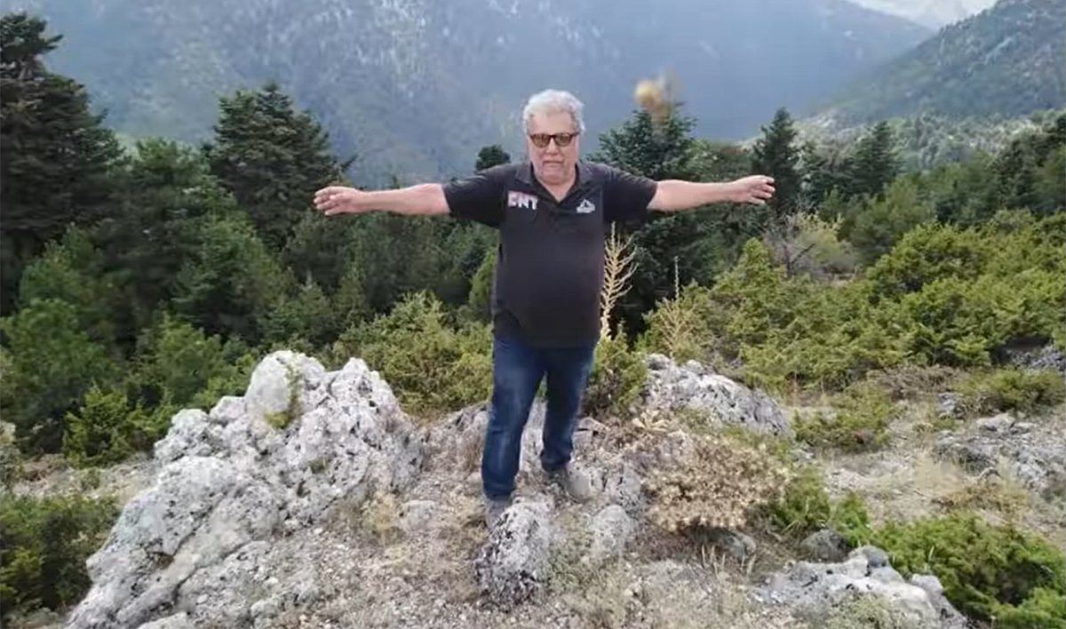 Έγραψαν τραγούδι ειδικά για τον Άκη Ντάνο