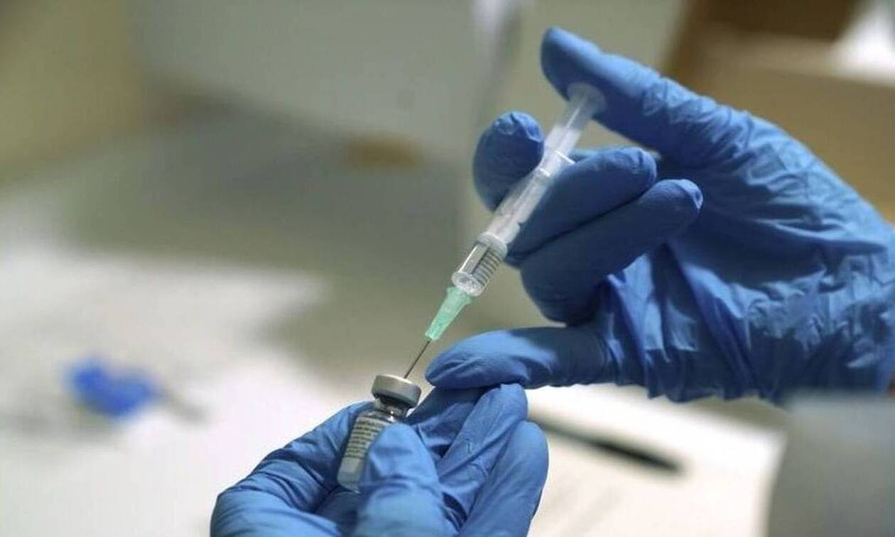 Πάτρα: Γιατρός ειρωνεύτηκε μητέρα που πήγε να εμβολιάσει το παιδί της – Έξαλλοι στην 6η ΥΠΕ