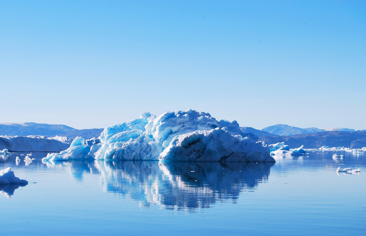 Κλιματική αλλαγή: 22 γιγατόνοι πάγου έλιωσαν σε μια μέρα στη Γροιλανδία