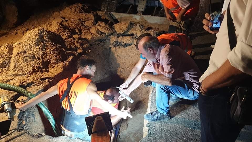 Βλάβη της ΔΕΥΑΝ στον κεντρικό αγωγό ύδρευσης στο δρόμο Ναυπλίου -Ασίνης