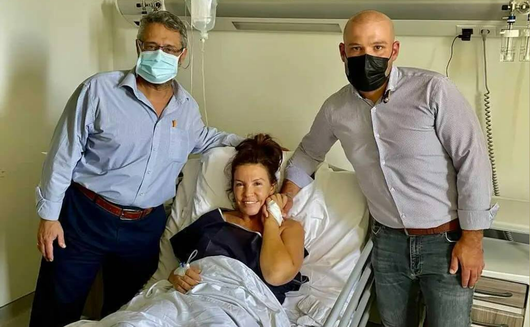 Βάνα Μπάρμπα: Η φωτογραφία από το νοσοκομείο μετά το ατύχημα στην Επίδαυρο