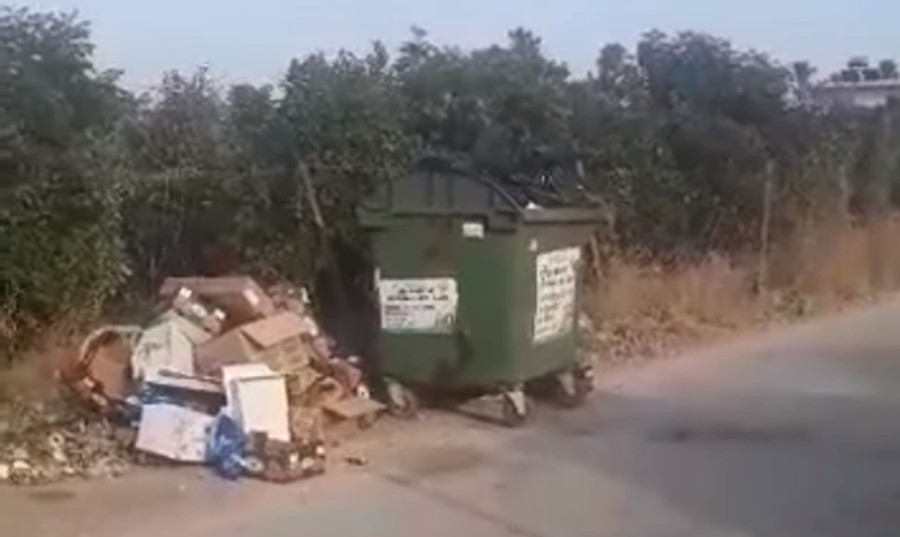 Κ. Καρούντζος: Καταγγέλλει πως οι αρμόδιες υπηρεσίες του δήμου δείχνουν αδιαφορία και αφήνουν τα σκουπίδια να γεμίζουν τους δρόμους στο Δρέπανο