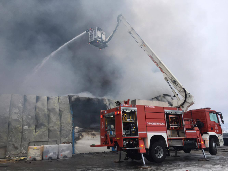 Φωτιά εντοπίστηκε να καίει παλέτες στο Άργος
