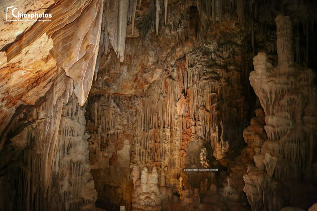 Σπήλαιο Συκιάς Ολύμπων Χίου - Ένα από τα πιο εντυπωσιακά σπηλαιοβάραθρα του Ελλαδικού χώρου