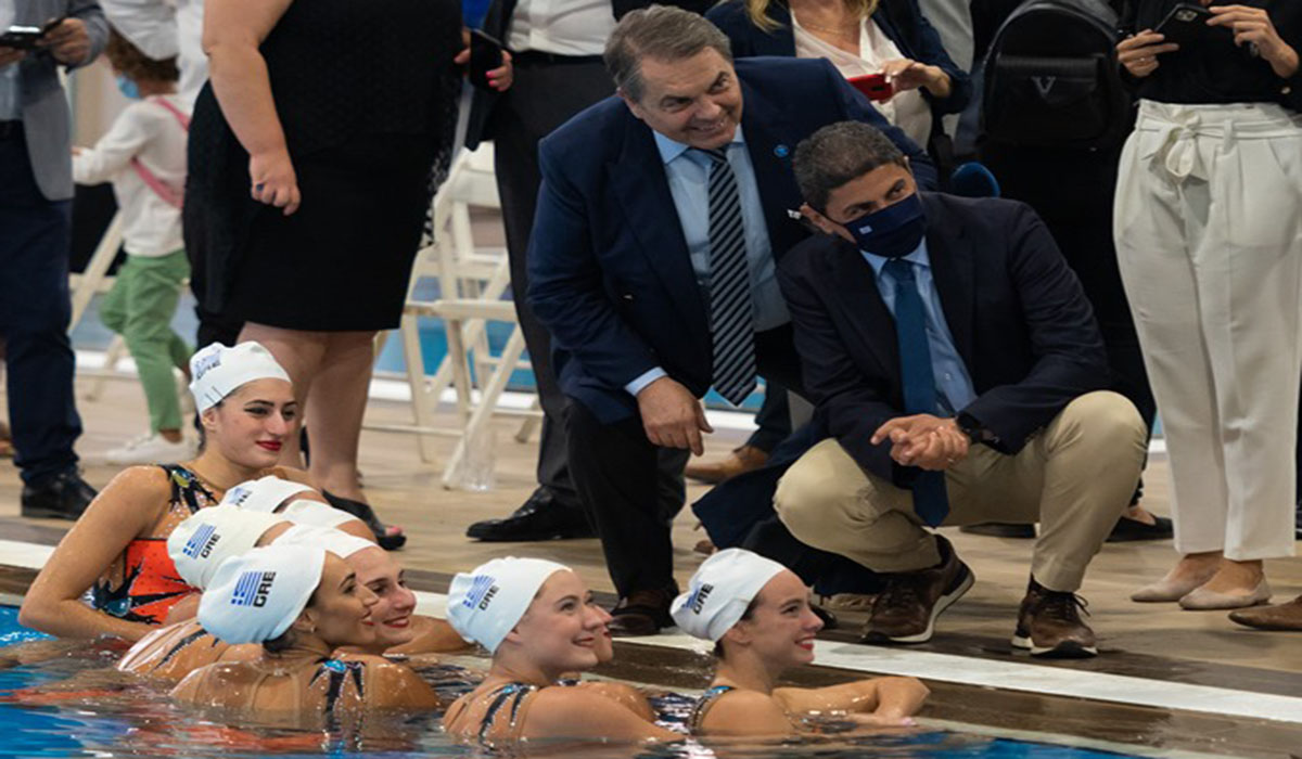 Φαντασμαγορικά εγκαίνια για το νέο κολυμβητήριο στο Άργος (Εικόνες)