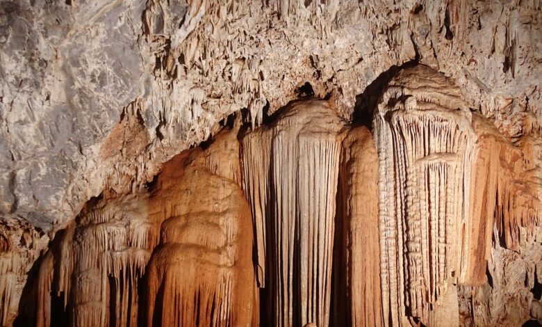 Σπήλαιο Καπαρελλίου (2)