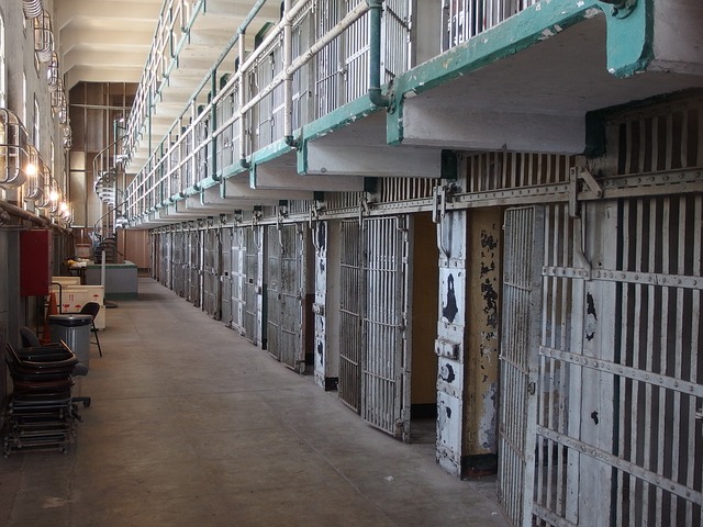 alcatraz g62e5cb4ca 640