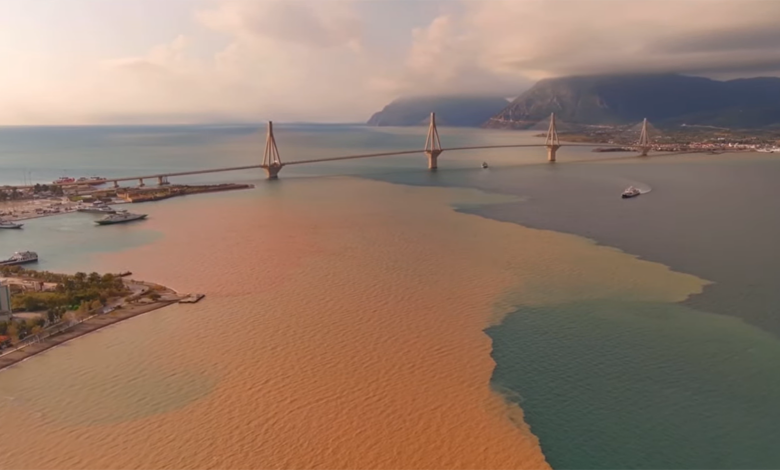 Η θάλασσα αλλάζει χρώμα στο Ρίο