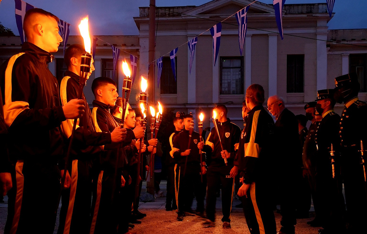 Ναύπλιο: Οι Ευέλπιδες τίμησαν τον Στάικο Σταϊκόπουλο και τα παλικάρια του