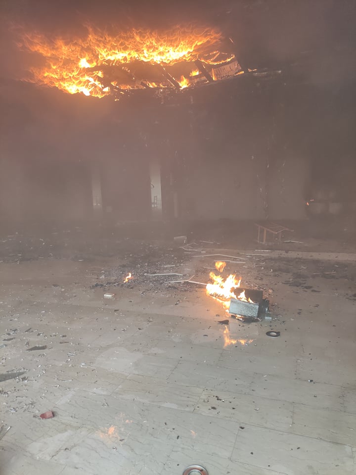 Φωτιά σε κτήριο ξενοδοχείου στην Κυπαρισσία
