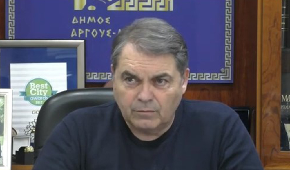 Δημήτρης Καμπόσος