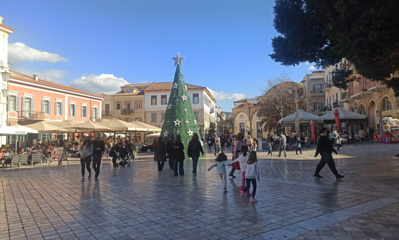 Ναύπλιο κόσμος Κυριακή 2022 (15)