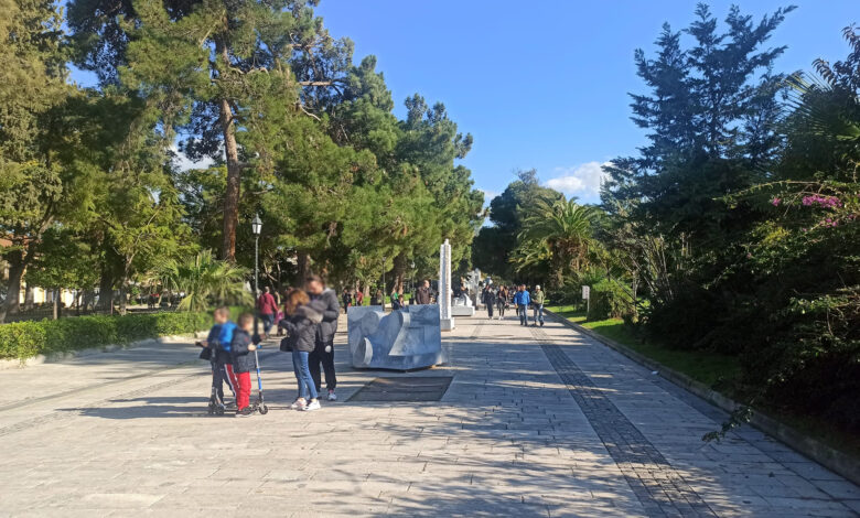 Ναύπλιο κόσμος Κυριακή 2022 (2)
