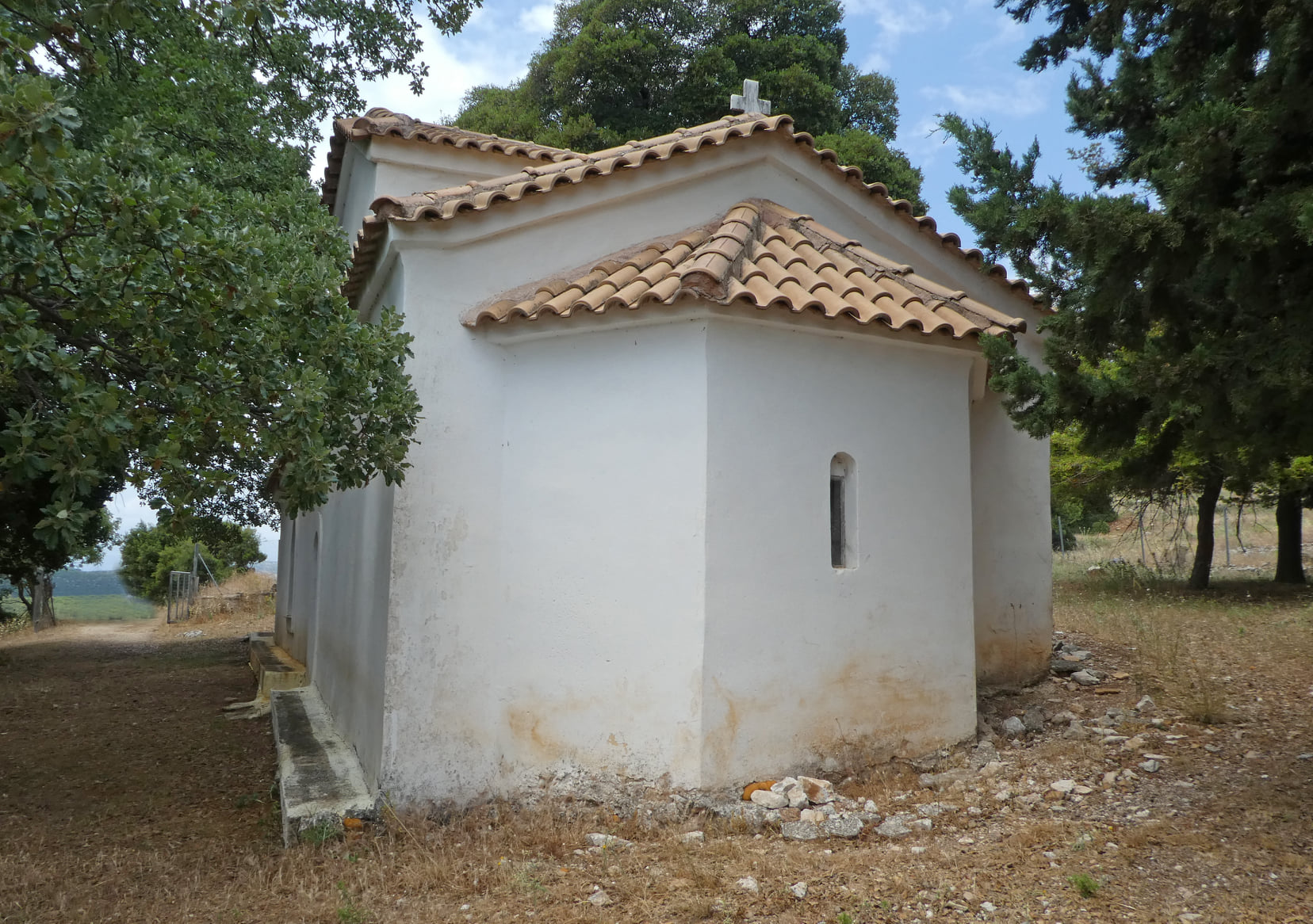 Βυζαντινός ναός Θεοτόκου στα Αθίκια (2)