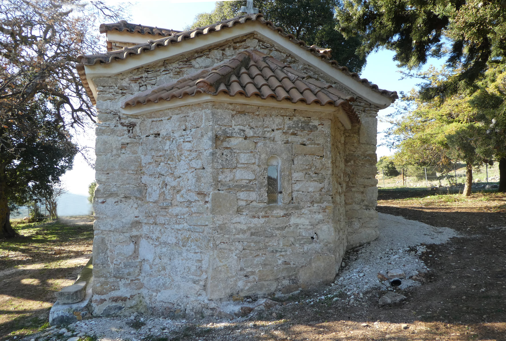 Βυζαντινός ναός Θεοτόκου στα Αθίκια (3)