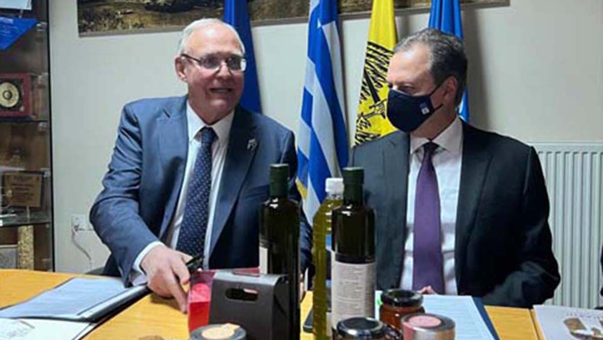 Η κυνική ομολογία Δούκα που έφαγε τον Λιβανό μετά την περιοδεία του στην Πελοπόννησο