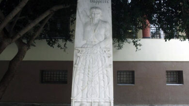 Μνημείο Καλλιόπης Παπαλεξοπούλου Ναυπλιο