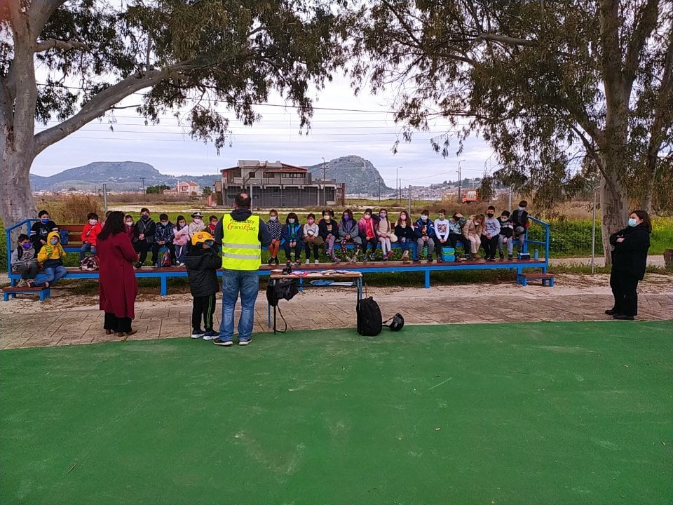 Ναύπλιο: Οι μαθητές οδήγησαν ποδήλατο και ηλεκτρικό αυτοκινητάκι μαθαίνοντας τα σήματα