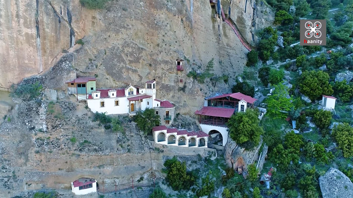 Παναγία Καταφυγιώτισσα Κορινθία