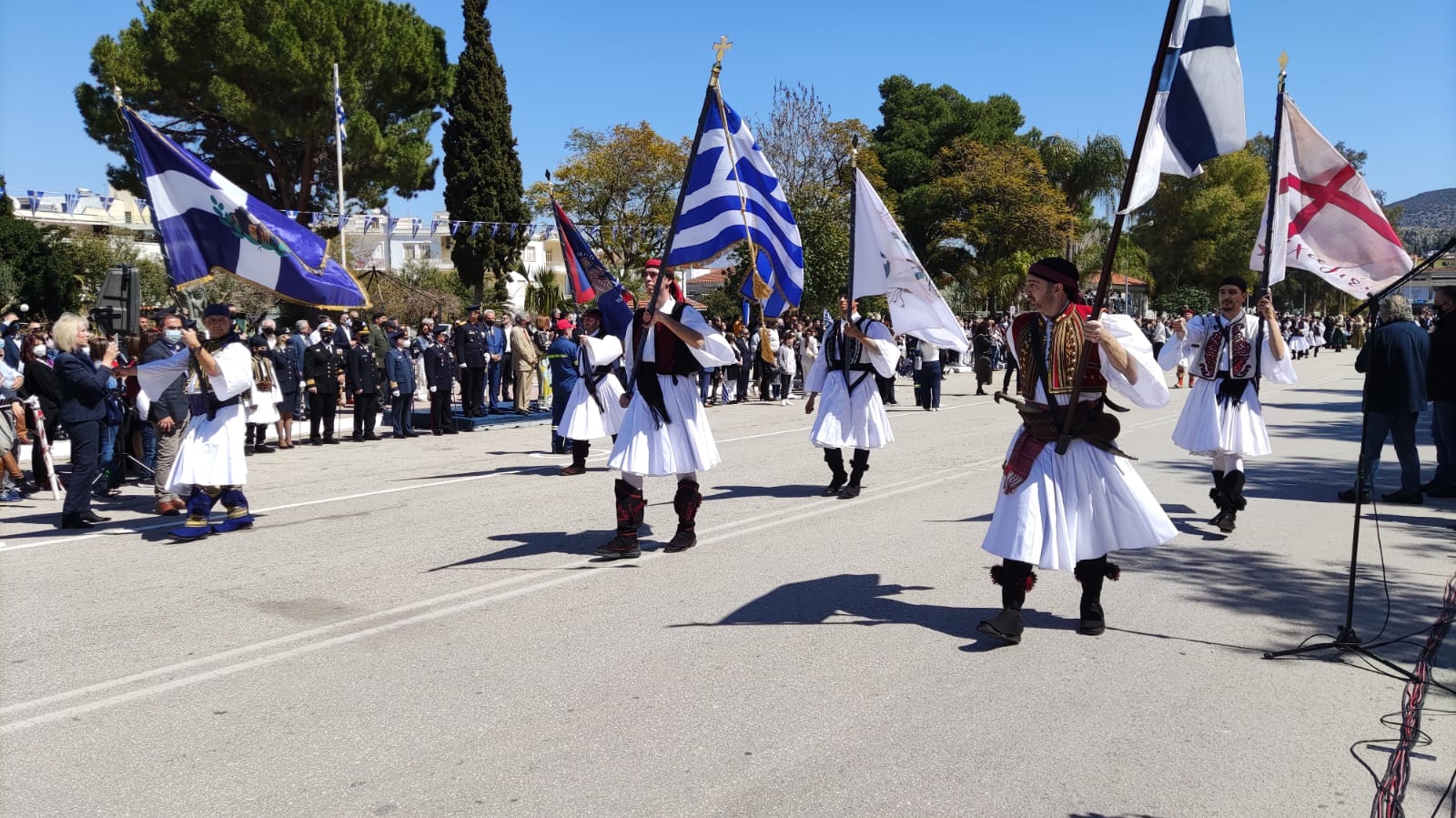 25η Μαρτίου: Η παρέλαση στο Ναύπλιο παρουσία πλήθους κόσμου (Εικόνες)