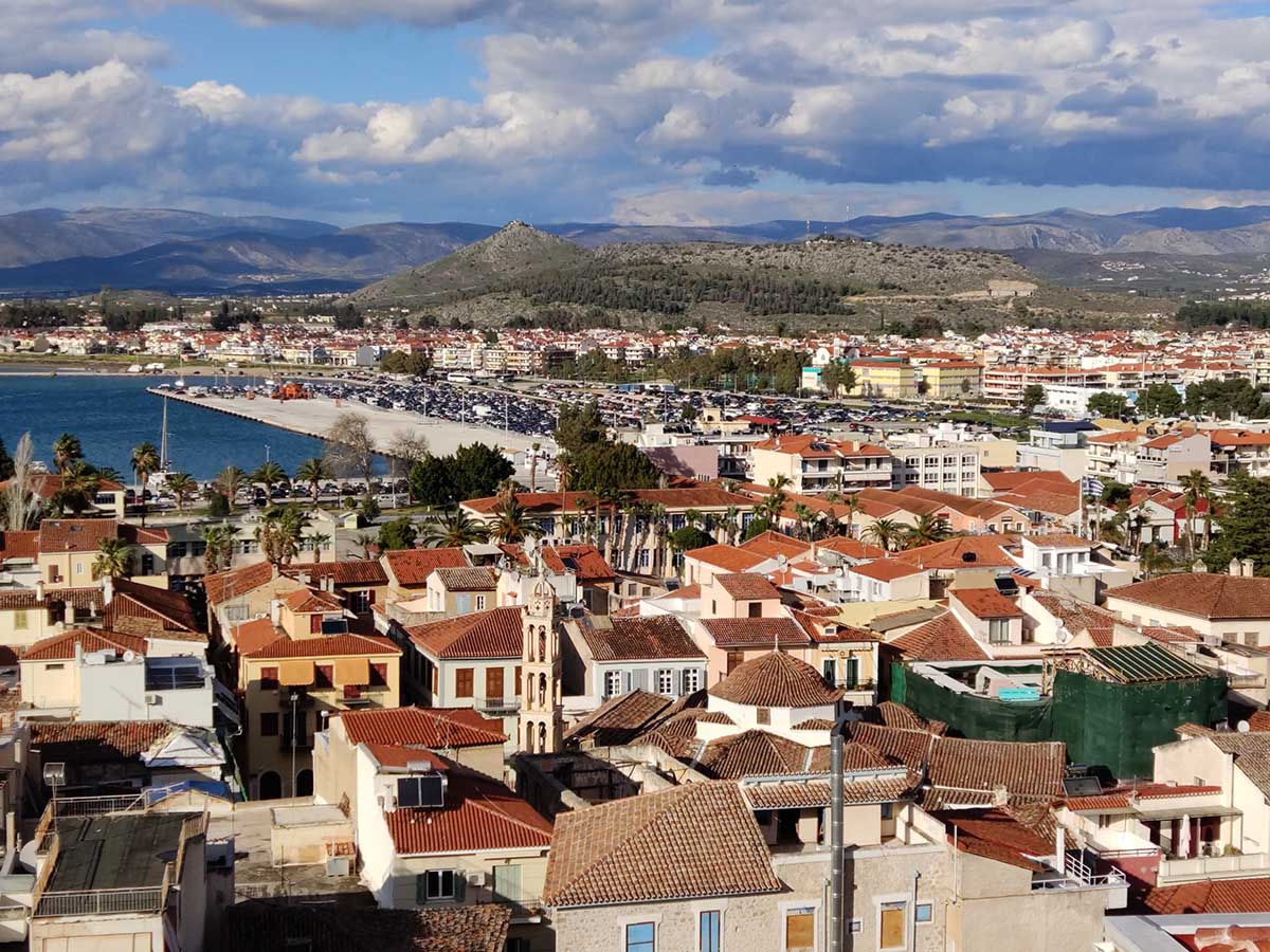 6 προορισμοί στην Πελοπόννησο όπου δεν θα πέφτει καρφίτσα το τριήμερο της 28ης Οκτωβρίου