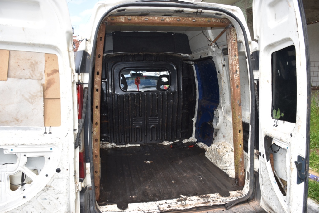 Κλοπές μετασχηματιστών: Είχαν εξοπλίσει κατάλληλα το φορτηγάκι τους