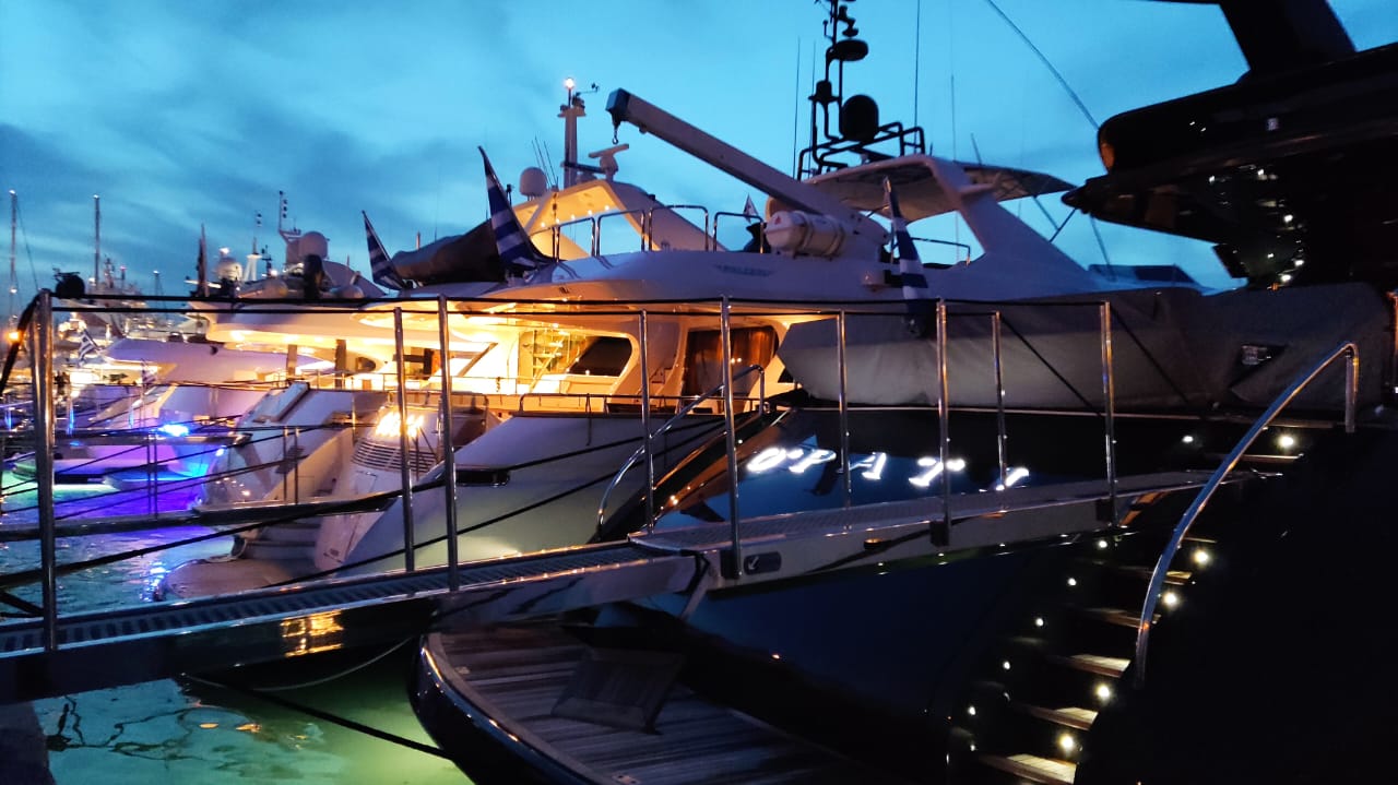 Σκάφη mediterranean yacht show Ναύπλιο προετοιμασίες (7)
