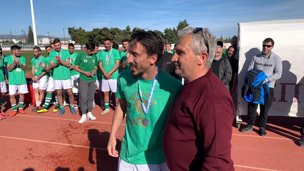 Απονομή τίτλου στον Παναργειακό (16)