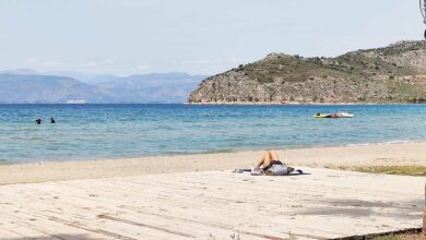 Λουόμενοι Καραθώνα 30.04.2022 (2)