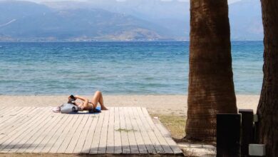 Λουόμενοι Καραθώνα 30.04.2022 (6)