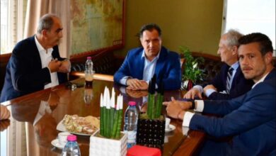 Άδωνις Γεωργιάδης στο γραφείο Δ. Σχοινοχωρίτη