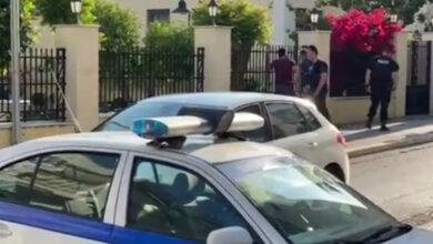 Καλαμάτα νεαρός ρόπαλο τράπεζα