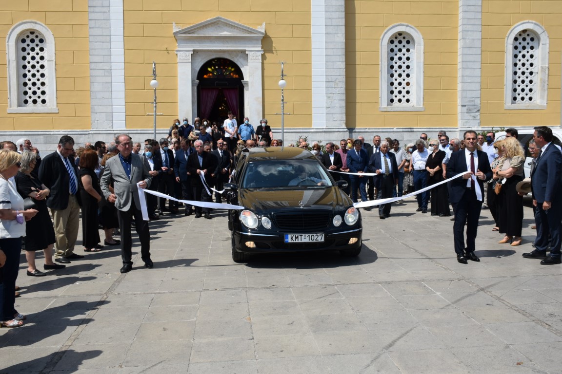 Καλαμάτα κηδεία Κουμάντου (2)