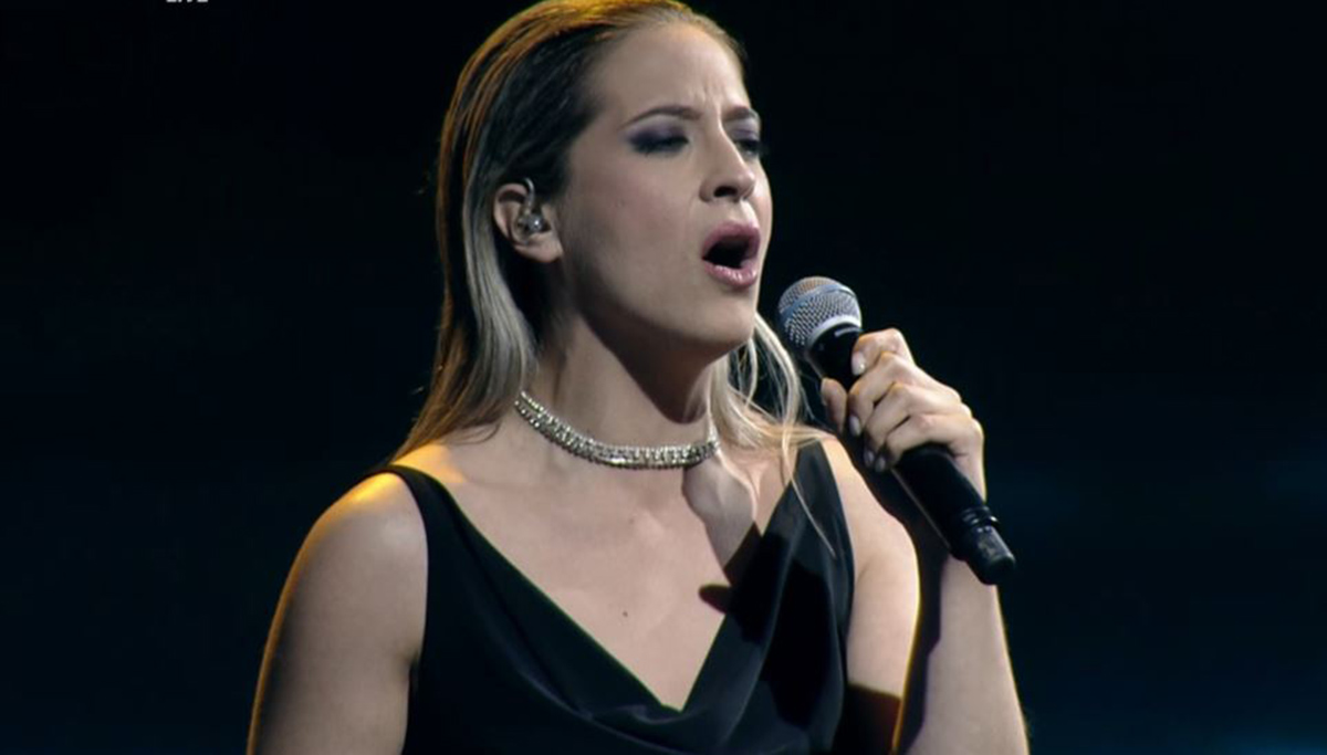 Η υπέροχη ερμηνεία της Εβελίνας από το Ναύπλιο στο 3ο live του X-Factor (Βίντεο)