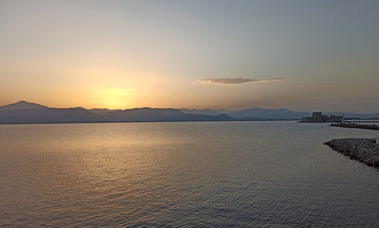 Ναύπλιο ηλιοβασίλεμα Μπούρτζι (3)