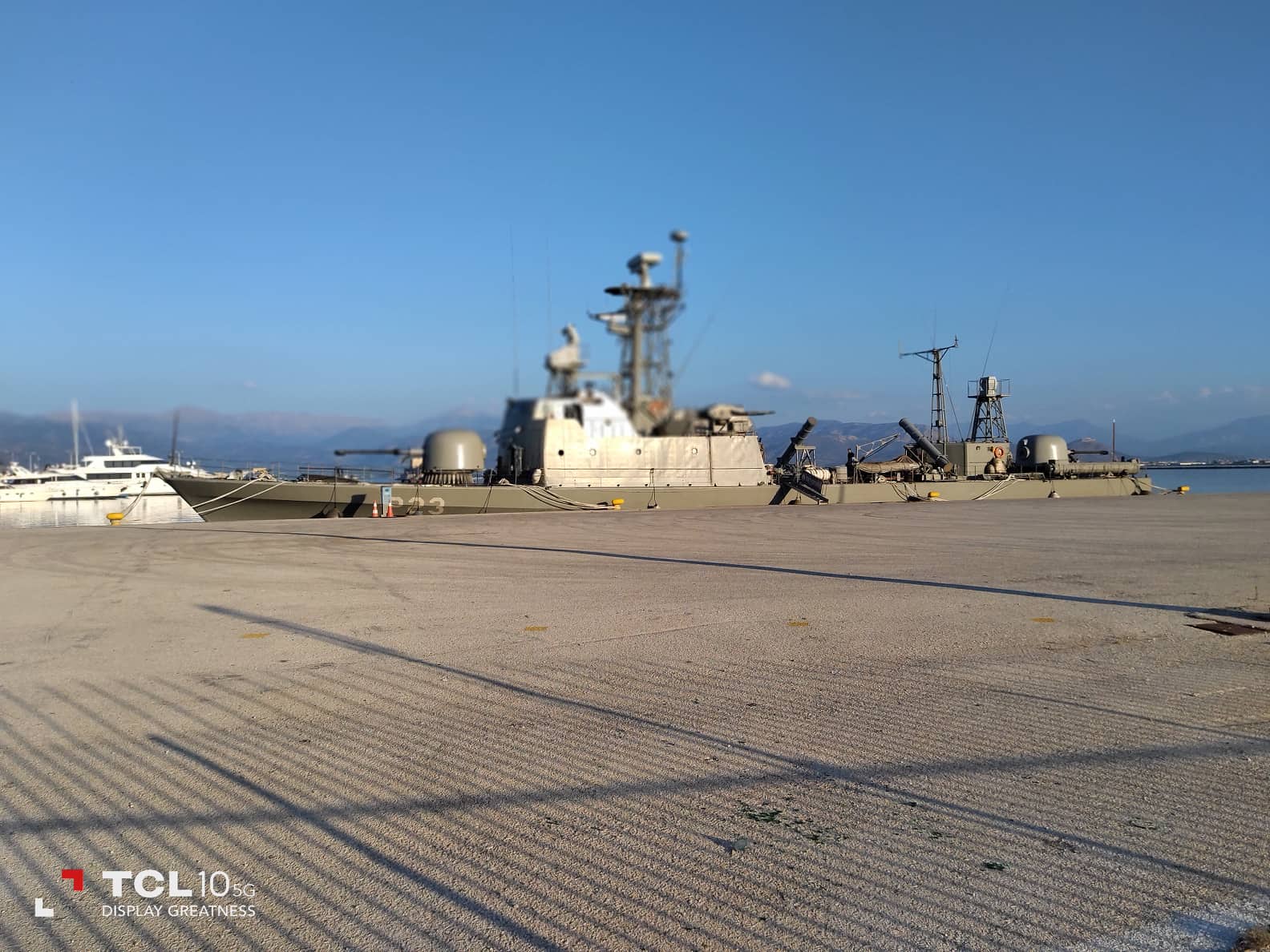 Ναύπλιο: Στο λιμάνι για λίγες ώρες πλοίο του Πολεμικού Ναυτικού