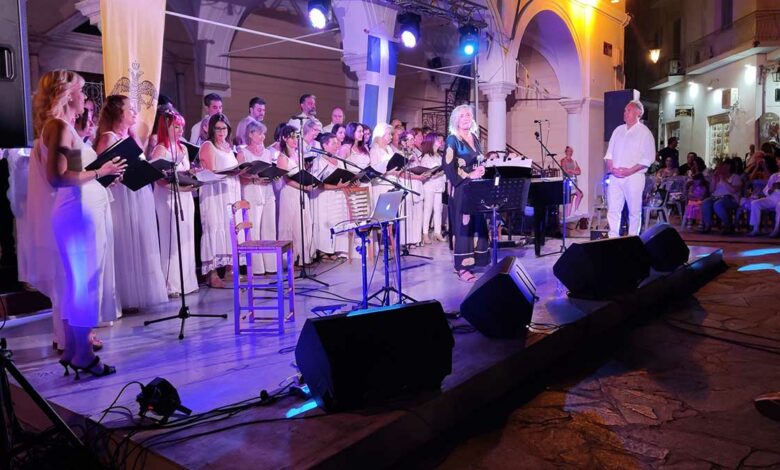 Ρίτα Αντωνοπούλου με Χορωδιακό Εργαστήρι Ναυπλίου