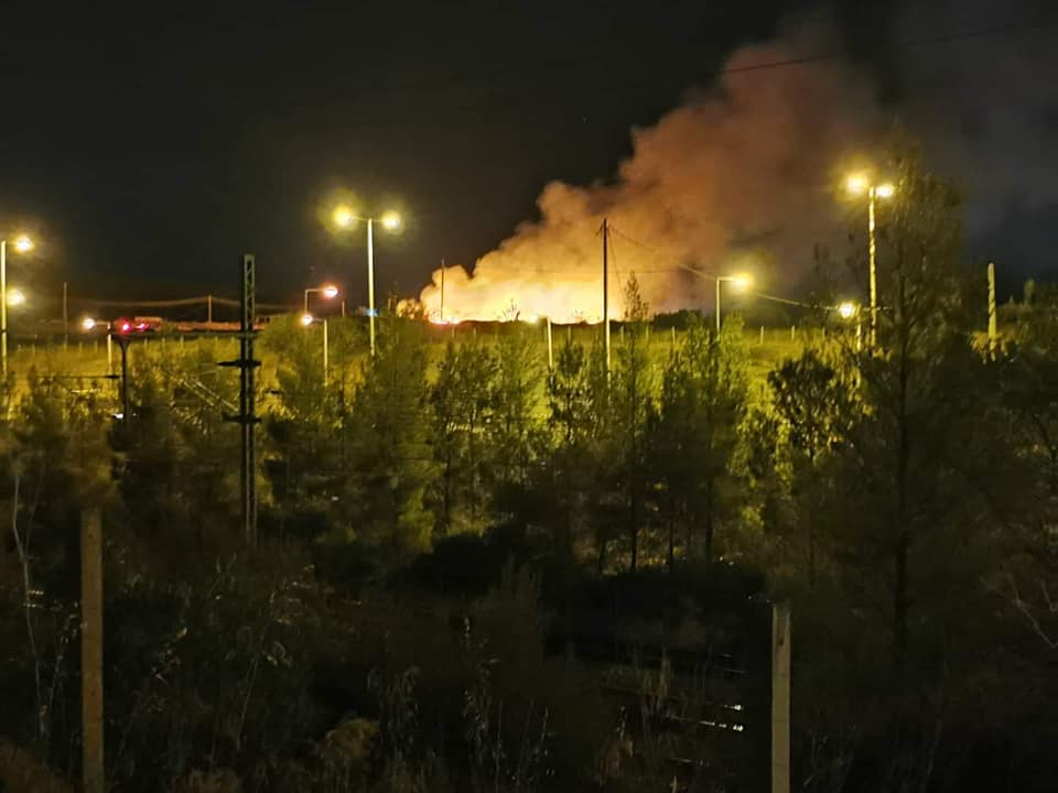 Κόρινθος: Φωτιά αναστάτωσε το πεδίο βολής (Βίντεο)