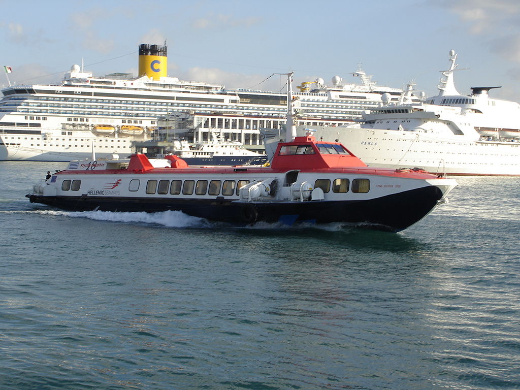 1024px hydrofoil 1 piraeus