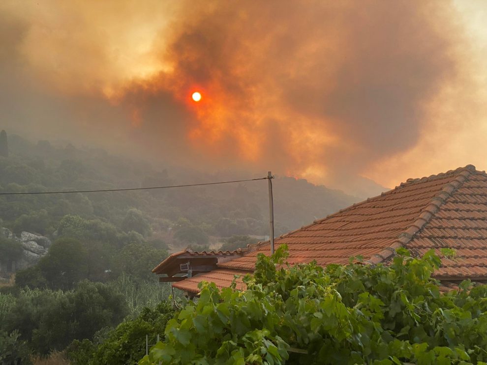 Μεσσηνία: Χωρίς ενεργά μέτωπα η φωτιά στη Χρυσοκελλαριά