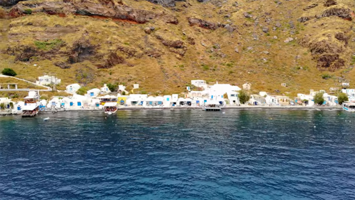 Σε αυτό το Ελληνικό νησί ο χρόνος μοιάζει να έχει σταματήσει στο παρελθόν