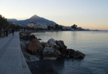 Ξυλόκαστρο (3)