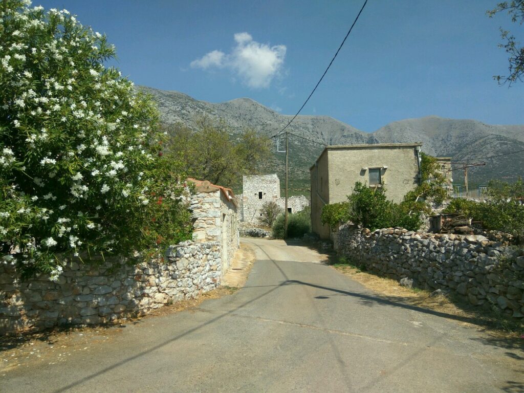 Μάνη (2)